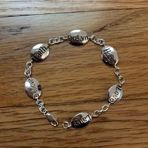NWOT silver bracelet